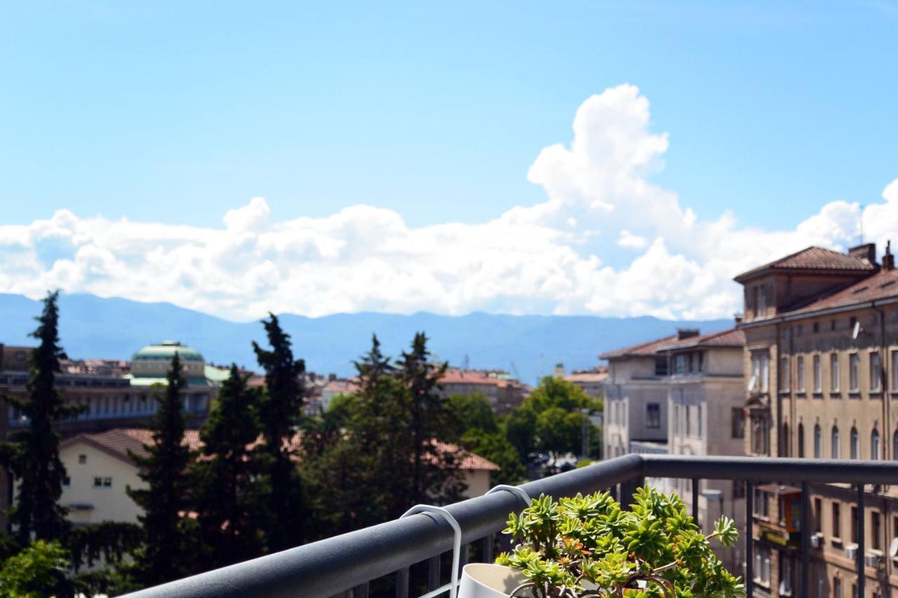 Center Vibes Lux Apartment Rijeka Exterior photo